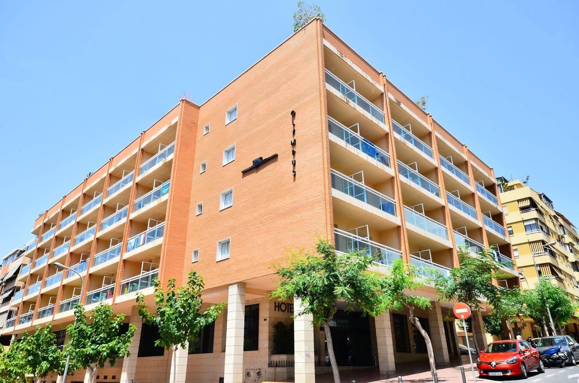 Hotel Olympus Benidorm Bagian luar foto