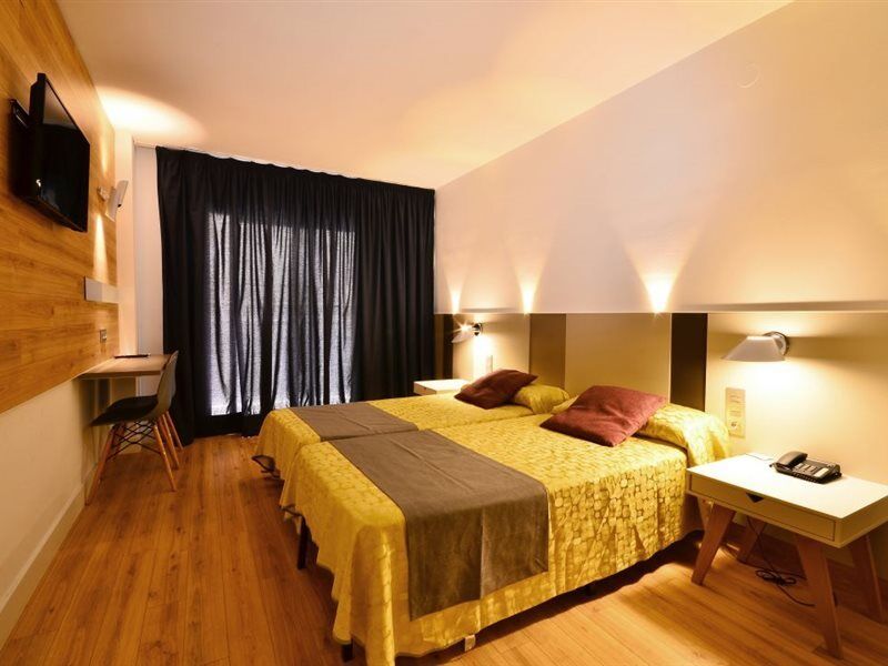 Hotel Olympus Benidorm Bagian luar foto